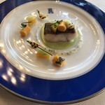 トゥールダルジャン - アイナメのポワレ 蕪のグリエと キャロット ロワイヤル