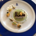 トゥールダルジャン - アイナメのポワレ 蕪のグリエと キャロット ロワイヤル