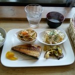 Rebun Kafe - 今日のごはん　650円！