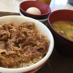 すき家 - ・牛丼ミニ盛＋とん汁たまごセット