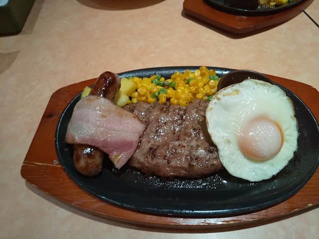 サイゼリヤ 百万遍店 出町柳 ファミレス 食べログ サイゼリヤ 百万遍店 出町柳 ファミレス 食べログ