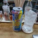 伊勢屋酒店 - 氷結レモンロング。