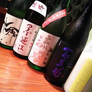 We have a selection of carefully selected Japanese sake!
