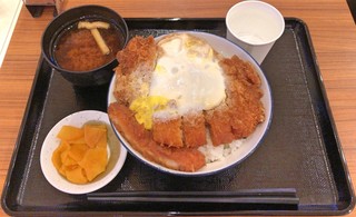 Tonkatsuginzabairin - 銀座梅林のカツ丼（ご飯大盛り）