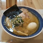 らぁ麺 桃の屋 - あっさり 味玉塩らぁ麺 900円 ♪