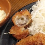 とんから亭 - カキフライ。揚げ立ちで美味しい。