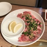 炭焼喰人 本店 - 