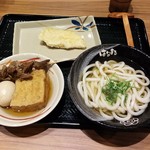 Hanamaru Udon - かけ小　牛すじ・あつあげ・たまご・かしわ天