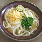 手打ちうどん 尾崎 - 20190918「かけうどん(あつひや)(大)」380円