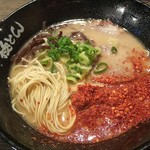 極とんラーメン - 極とん赤 激辛ラーメン<3辛> 税込770円 ※麺の状態 (2019.09.19)