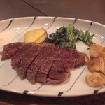 人形町今半 本店 - ヒレ１５０ｇとニンニクチップ