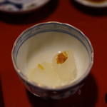 Yasuke Soba - 冬瓜の蕎麦湯煮、秋田味噌で