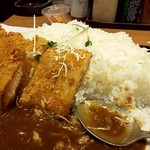 福市 - （食べ掛けの画でゴメンなさい。）ライスは山盛り…ではなく ｢山脈状態｣ ！(^o^;)