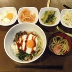 仁川 - ビビンパ定食　500円