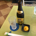 Ajiyoshi Cafe - 瓶ビール400円無料お通しポテサラ