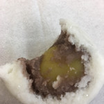 和菓子処 大角玉屋 - 栗入り上用饅頭  中には栗が丸ごと一粒