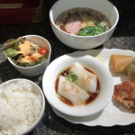 エムズスタイル - プレートランチ1.380円税別