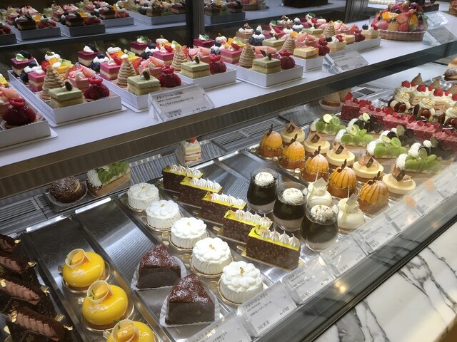 お土産にピッタリの 美味しい焼き菓子 V 和光 ケーキ チョコレートショップ In東京 By まろんママ 和光 ケーキ チョコレートショップ 銀座 ケーキ 食べログ