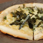 酒と魚菜 さかもと - しらすピザ