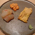 鮨 さかい - 左からボタンエビ、バフンウニ、赤ウニ