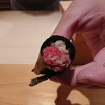 鮨 さかい - ネギトロ手巻き