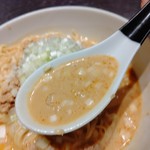 高崎はた山 - 【2019.9.20(金)】冷し担担麺(並盛・180g)900円のスープ