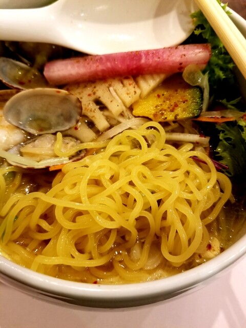 四川菜麺 紅麹屋>