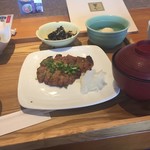 おばんざい・炙り焼き・酒 菜な - 豚肉の味噌焼き