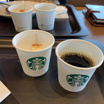 スターバックスコーヒー  - オータムブレンドとチーズケーキの試食を頂きました
            とても合う！美味しい♡