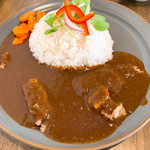 シティライツ - 幸福の芦屋シティカレー(辛口) 900円(税別)