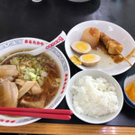 まるたかや - ラーメン おでんセット @1000