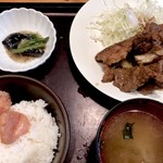 Hakata Motsunabe Yamaya - 生姜焼き定食