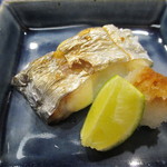 日本橋蛎殻町 すぎた - 太刀魚の塩焼き