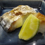 日本橋蛎殻町 すぎた - 太刀魚の塩焼き