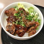 のんしゃらん食堂 - まぐろのコチュジャン竜田揚げ丼780円