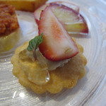 ビオディナミコ - チーズを使ったビスケット 苺と