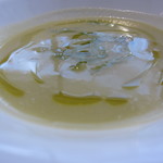 ビオディナミコ - キャベツと鶏出汁、オリーブオイルのスープ アンチョビで炒めたキャベツを忍ばせて2