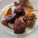 フレンチレストラン ミクニ サッポロ - 冬の大地と自然の恵みコース（3,200円）のメイン（肉料理）