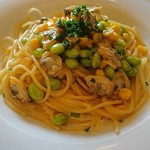 Osteria Ta-mia - あさりと枝豆のクリームパスタ  900円