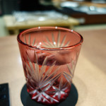 窯焼き割烹 黒泉 - ガス入りのミネラルウォーター