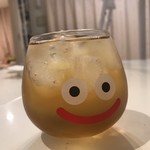 LAWSON 日本橋なんさん通り店 - 何を飲んでたかは、不明やけど酒やろう。経験値1ポイント、1ゴールドを手に入れた！