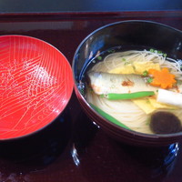 ひら井 - 鮎にゅうめん