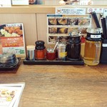 ちゃんぽん亭総本家 - カウンター上の様子。