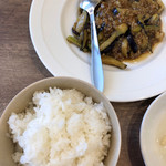 Chaini-Zu Daining Uro-Ran - 今回のメイン 茄子とひき肉の酸味炒め。ほどよい甘酸っぱさがご飯によく合う