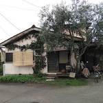 グルヌイユ - こちらが店舗です。