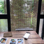 なたね - さわさわと入りこんでくる風が涼しくなってきた