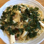 高崎パスタ専門店 パスタール - ムラサキイカと大葉のペペロンチーノ