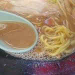 風来軒 - 麺スープアップ