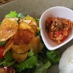 cafe sanaburi - サラダ、小鉢、ご飯