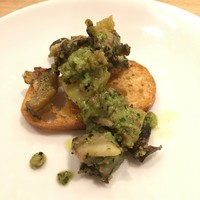 RISTORANTE IL NODO - 小坪漁港　活サザエ　アーモンドバター　ジャガイモ　壷焼き